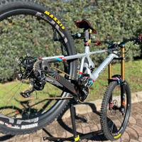 MONDRAKER SUMMUM CARBONIO RR