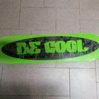 Skateboard verde "Be Cool"