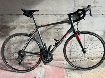 Bici strada giant contend sl 2019