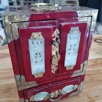 Cofanetto cinese per gioielli in legno