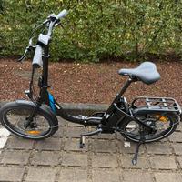 Bicicletta elettrica pieghevole