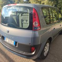 RENAULT ESPACE 2004 1,9 DIESEL 7POSTI SPAZIOSA