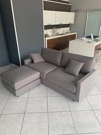 DIVANO CON POUF - PRODUZION ARTIGIANALE