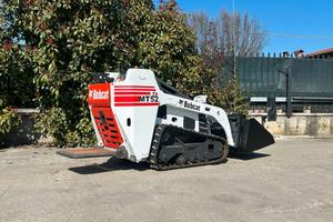 P169 - MINIPALA BOBCAT MT52