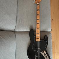 Jazz Bass Classic Vibe 70 e Fender LT25