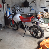 Yamaha TT 350 restaurata