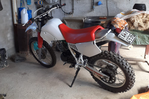 Yamaha TT 350 restaurata