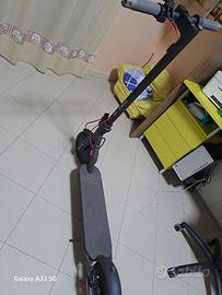 monopattino elettrico xiaomi 4