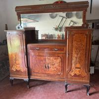 Mobile da soggiorno antico