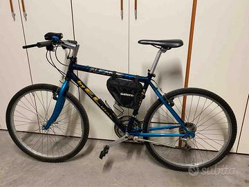 Bicicletta da uomo/ragazzo con omaggio