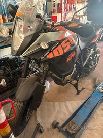 Ktm  1050 adventure