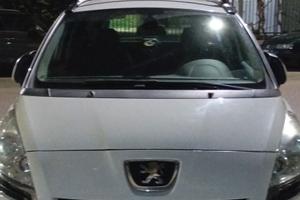  Peugeot 5008 full optional in 24 ore  !!!