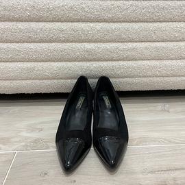 Décolleté bassa nera Primadonna