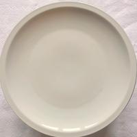 Piatti bianci, misura diametro 31.5cm