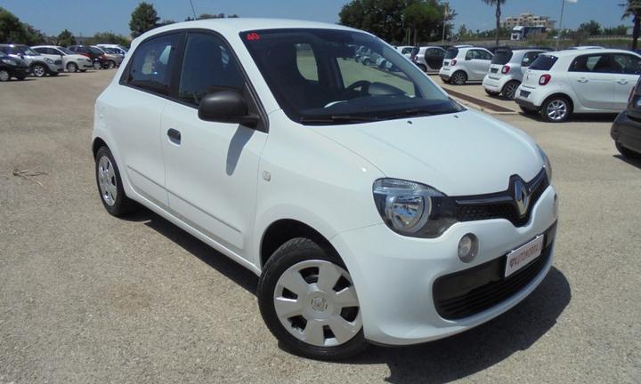 RENAULT Twingo 1.0 SCe Live n°40 NO CLIMA