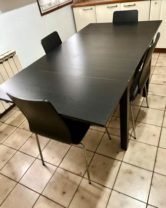 Tavolo quadrato allungabile nero con 4 sedie