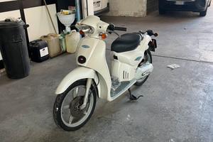 Scarabeo 50 2005