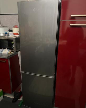 Frigorifero combinato 268 lt