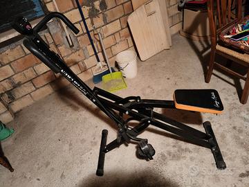 Attrezzo per esercizi