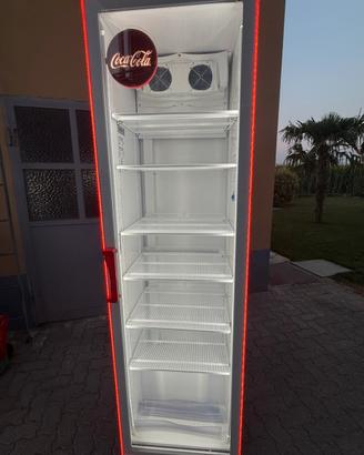 Frigo vetrina coca cola
