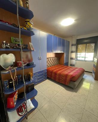 Cameretta come nuova.