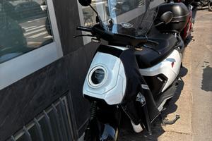 Scooter NIU MQIGT 50 cc