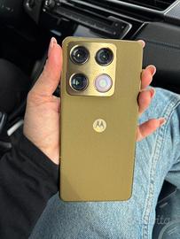 Motorola signature 16/512 olive 