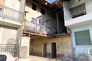 CASA SEMINDIPENDENTE A SAN MAURIZIO CANAVESE