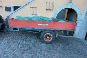Rimorchio agricolo Mattedi 33 q.li