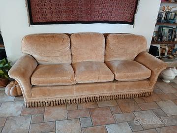 Divano vintage in velluto