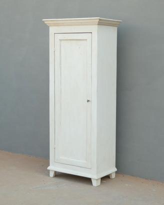 Armadio bonnetiere colonna laccata Shabby Chic