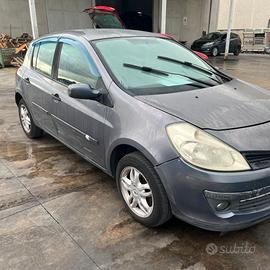Renault Clio 3 Serie 2007 1.2 Benzina PER RICAMBI
