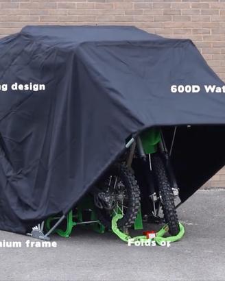 Garage in tela per moto