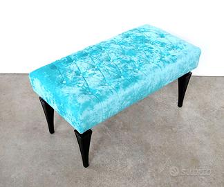 Panchetta in velluto azzurro capitonné