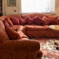 Divano angolare TreCi Salotti in velluto aragosta