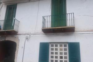 Bilocale zona centrale Via Carmine n.4