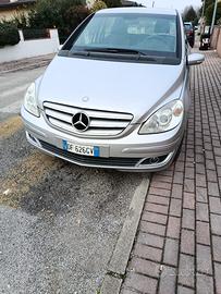 Mercedes B 180 Sport