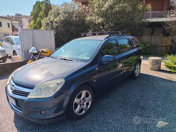 Opel Astra station wagon