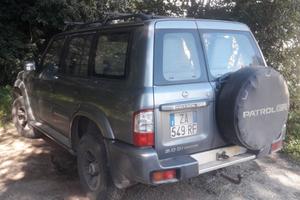 NISSAN PATROL GR 3000 Y61 SETTE POSTI