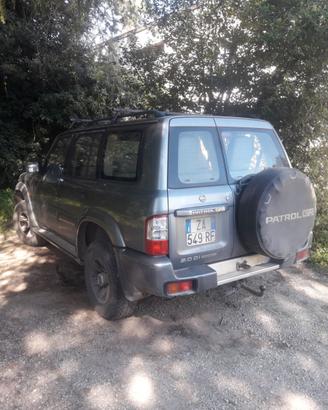 NISSAN PATROL GR 3000 Y61 SETTE POSTI
