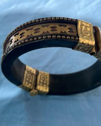 Bracciale rigido vintage in ebano e ottone