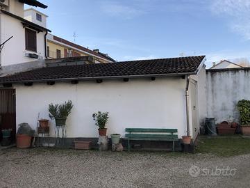 Disponibilità in uso garage/deposito