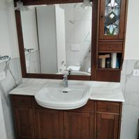Mobile bagno in noce