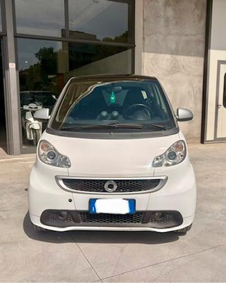 Smart ForTwo 451 1000 52 kW MHD coupé pulse