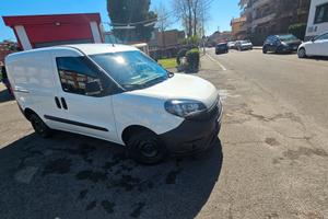fiat doblo 2021