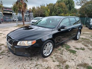 Volvo V70 per disabili
