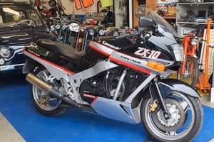 Kawasaki ZX 10 Tom Cat - Fmi