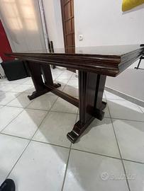 Tavolo da pranzo robusto in legno scuro 6 posti