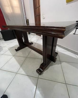 Tavolo da pranzo robusto in legno scuro 6 posti