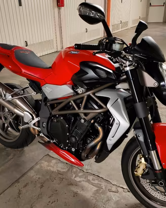 MV Agusta Brutale 990r